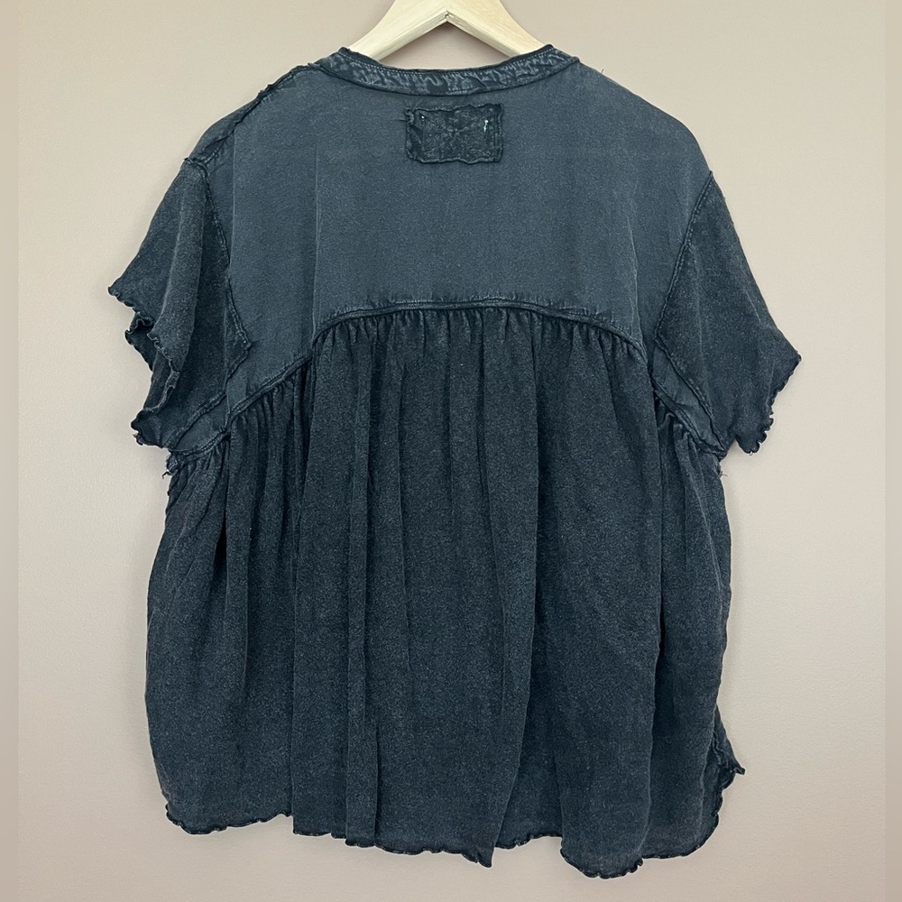 {Free People We The Free} Sofia Henley Short Sleeve Top in Washed Black - Medium - Picture 5 of 9
